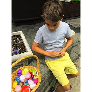 ZARA Boys lightweight yellow cotton sweat-short in size 9.